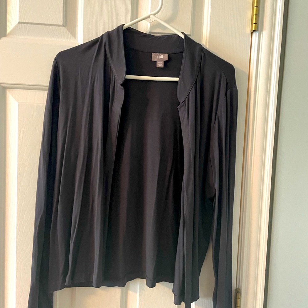 Lightweight gray jacket